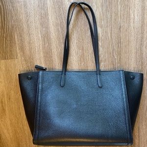 Banana republic black tote with red lining